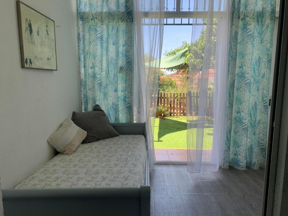 Apartamento Con Jardin Y Piscina En El Faro De Calaburras La Cala De Mijas Bagian luar foto